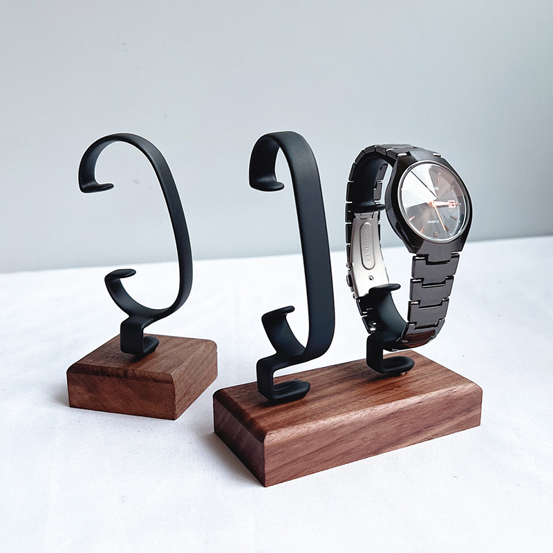 Stand Pajangan Perhiasan Berbe - Jewelry And Watches Inc ulasan dan harga